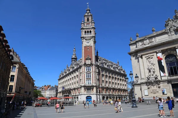 フランスのリールにあるPlace de Theatre — ストック写真