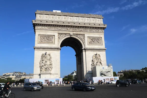 Arc de triomphe in paris, Frankrike — Stockfoto