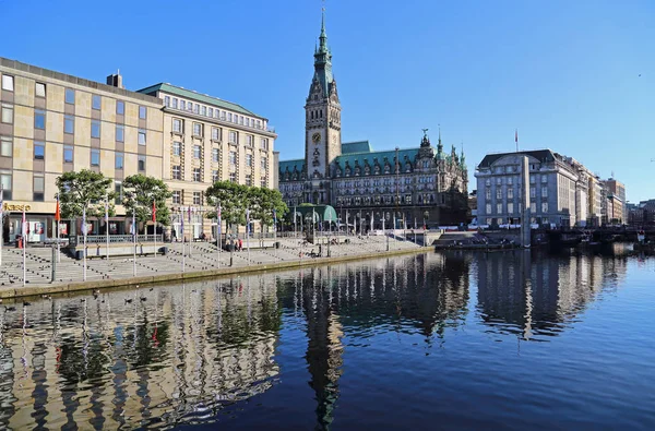 Stadhuis van hamburg, Duitsland — Stockfoto