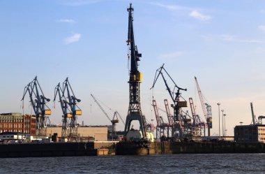 Almanya 'da Hamburg Limanı' nda liman turnaları