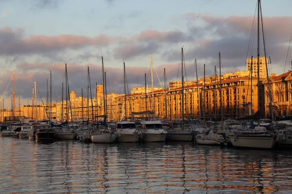 Sunrise Old Harbor Marseille France Recreational Boats Historical Buildings — Stock Photo, Image