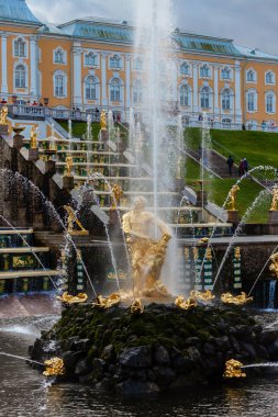 Peterhof, Rusya. Rus hükümdarları eski köşkü. 