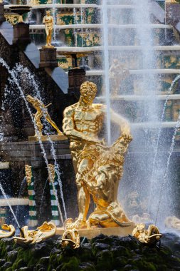 Peterhof, Rusya. Rus hükümdarları eski köşkü. 