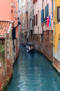 Dar Venedik Canal tipik gondol