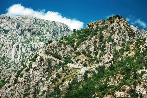 Fotografie z hor Kotor. Černá Hora. Jaderské moře. — Stock fotografie