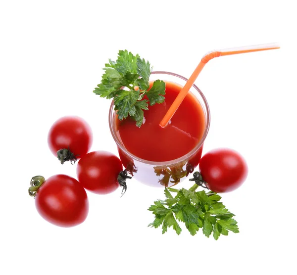 Glas som är full av nylagade tomatjuice — Stockfoto