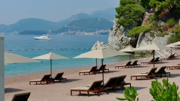 Plage de sable fin en Méditerranée — Video