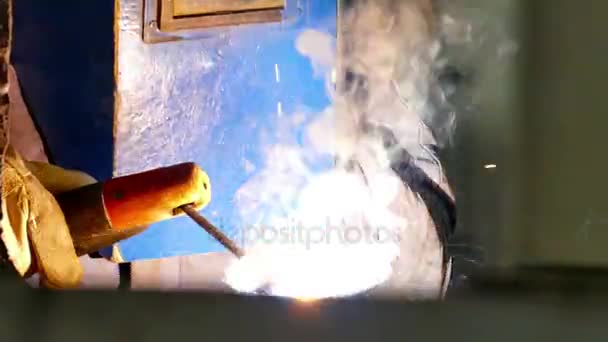 Welding Metal Structures Worker Welder Performs Arc Welding Process Metal — Stock Video