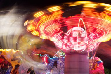 Hızlı karnaval Ride hareketli Hareket Bulanıklığı