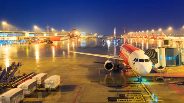 Bangkok Tajlandia Lip 2017 Czas Wygaśnięcia Samolotów Airasia Airlines Parking — Wideo stockowe