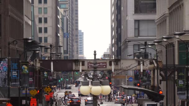 Zajęty downtown Chicago street — Wideo stockowe