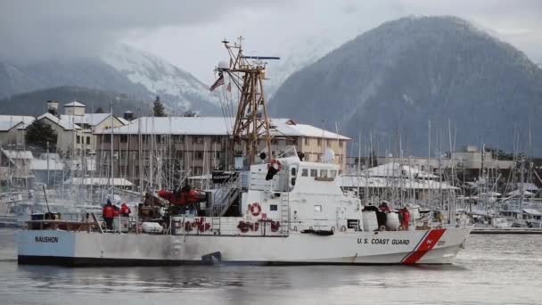 Un barco guardacostas de Estados Unidos en Atlanta — Vídeo de stock