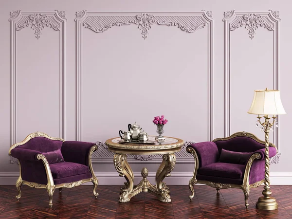 Klassische Möbel Klassischen Interieur Mit Kopierraum Pinkfarbene Wände Mit Zierleisten — Stockfoto