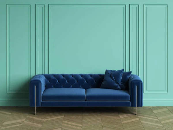 Sofá Azul Copetudo Interior Clásico Con Espacio Para Copias Paredes — Foto de Stock