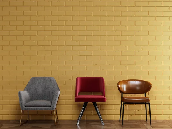 3 sillas diferentes en estilo moderno de pie delante de amarillo b —  Fotos de Stock