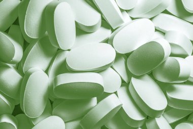 Vitaminler ve eser elementler. Vücutta metabolizma. Sağlık, aktif uzun yaşam, güzellik ve gençlik kavramı.