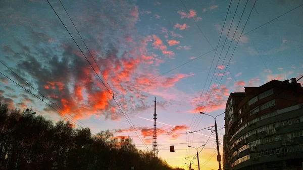 Coucher Soleil Coloré Sur Les Maisons Ville — Photo