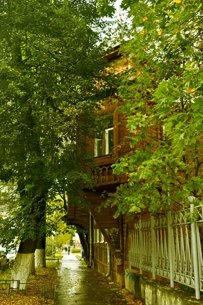 Alte Holzhäuser Der Stadtstraße — Stockfoto