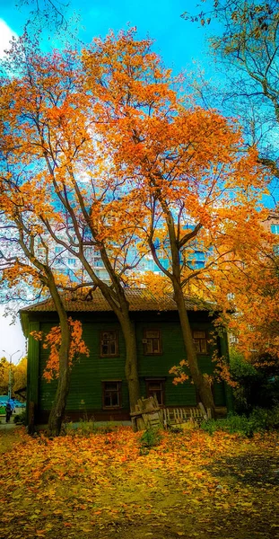 Vieja Calle Ciudad Otoño — Foto de Stock