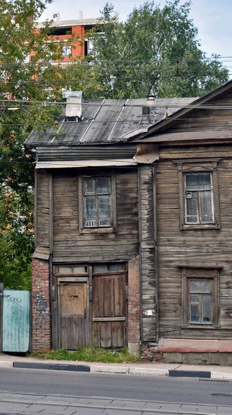 Старый Деревянный Дом Нижний Новгород — стоковое фото