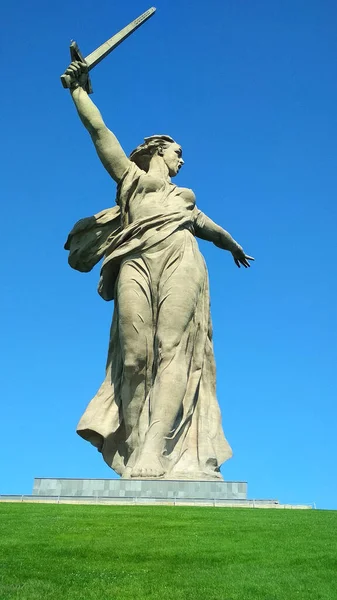 Памятник Родине Волгограде — стоковое фото