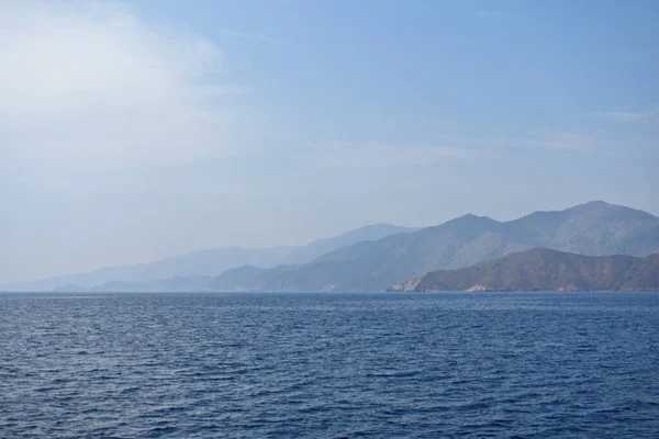 Montañas Acantilados Costa Del Egeo — Foto de Stock