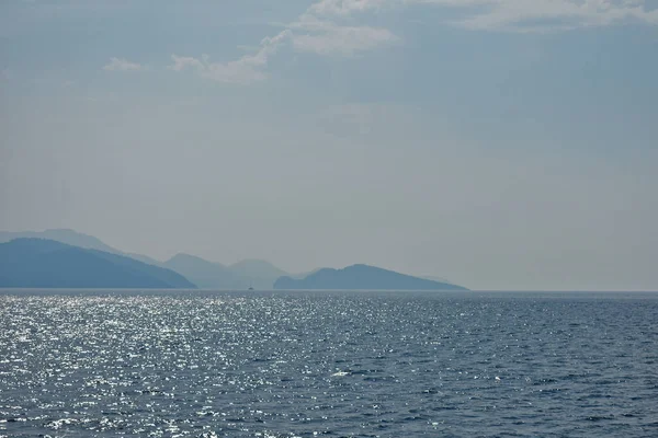 Silhouettes Bleues Montagnes Sur Mer Égée — Photo