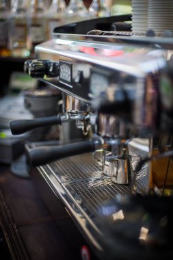 profesyonel kahve makinesi kahve brews