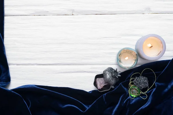 Sihirli tablo düz arkaplan ve kopyalama alanı.