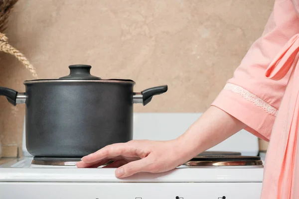 Woman Cooking Food Saucepan Stove Close — Stock Photo, Image