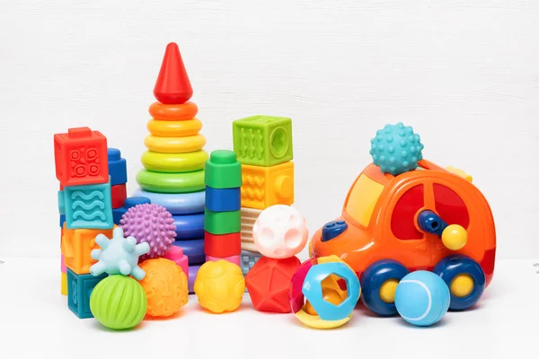 Vários Brinquedos Crianças Fundo Branco — Fotografia de Stock