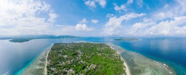 Gili Air, Meno, Trawangan Adaları ve Lombok 'a inanılmaz hava manzarası. 