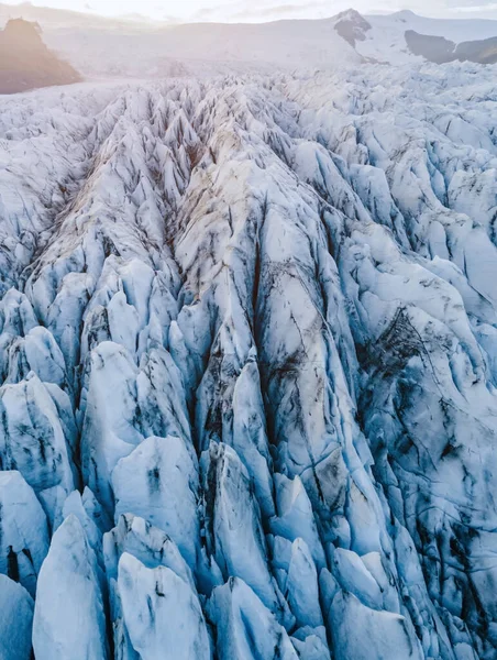 Foto aerea del paesaggio dall'alto al ghiacciaio Vatnajokull in Islanda. Colpo panoramico . — Foto Stock