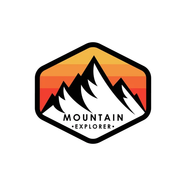 Mountain Logotyp Vektor Illustration Bergsbricka Design Vektor Mall Design Trendiga — Stock vektor