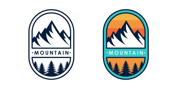 Uppsättning Mountain Logo Vektor Illustration Bergsbricka Design Vektor Mall Design — Stock vektor