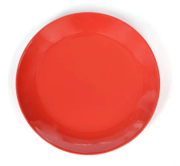 Röda skålen på vit bakgrund — Stockfoto