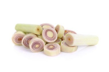 Beyaz arkaplanda limon otu