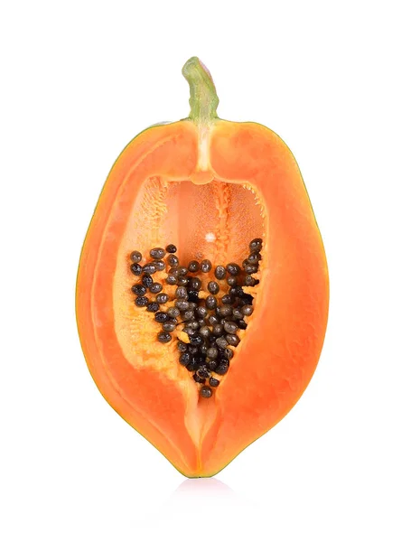 Papaya isolato su sfondo bianco. — Foto Stock