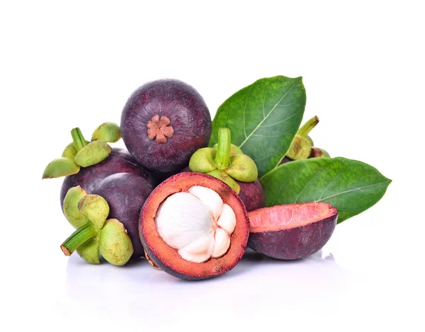 Mangosteen isolated on white background. — Stock Photo, Image