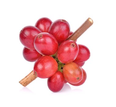 Beyaz arka planda kahve çekirdekleri.