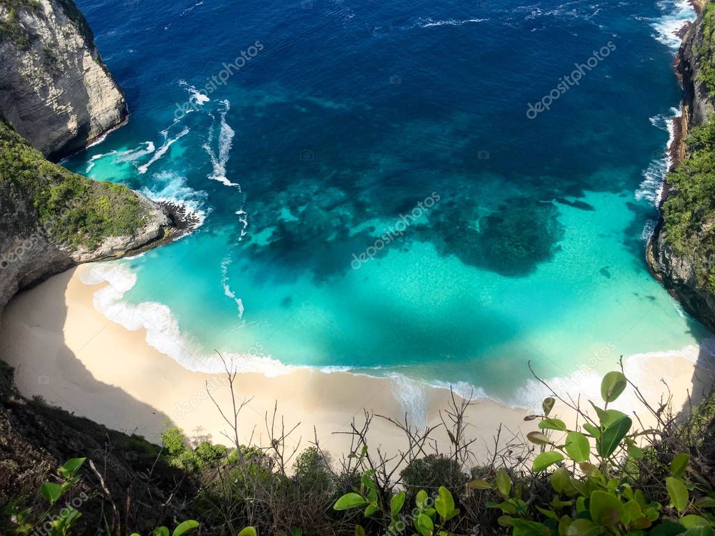  Manta  Bay  Kelingking Beach Nusa Penida Island Bali  