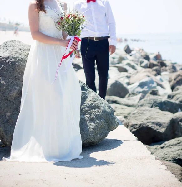 Svatební Pár Pláži — Stock fotografie