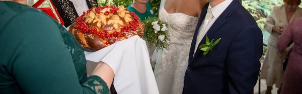 Gelinin Kek Olarak Bilinen Geleneksel Doğu Europe Düğün Ekmeği — Stok fotoğraf