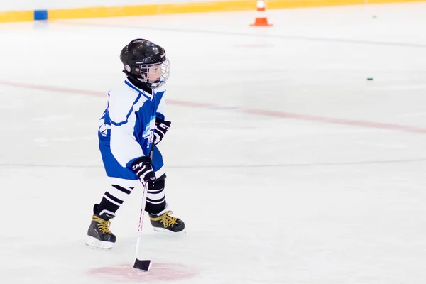 Детский Хоккейный Турнир Сочи Россия 2016 — стоковое фото