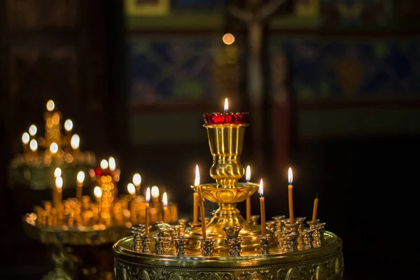 Candele Nella Chiesa Ortodossa — Foto Stock