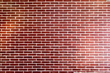 Tuğla duvar yeni bir daire içinde