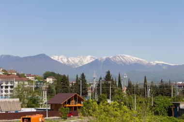 Sochi dağlarda görünümünü. Imeretinskaya Ovası