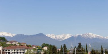 Sochi dağlarda görünümünü. Imeretinskaya Ovası