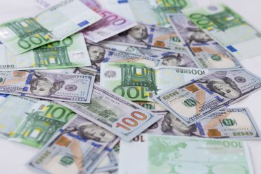 Dolar ve Euro mezhepleri