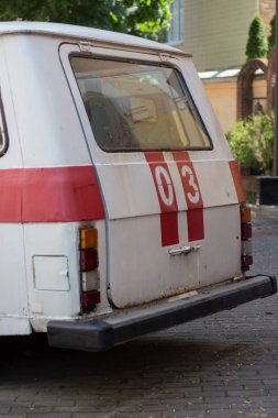 12 / 30 / 2018 Kiev. Ukrayna. Açık havada acil durum araçlarının sergilenmesi